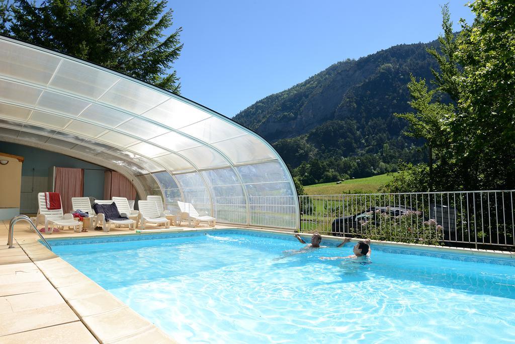 Hotel Le Mont Barral Creyers Екстериор снимка