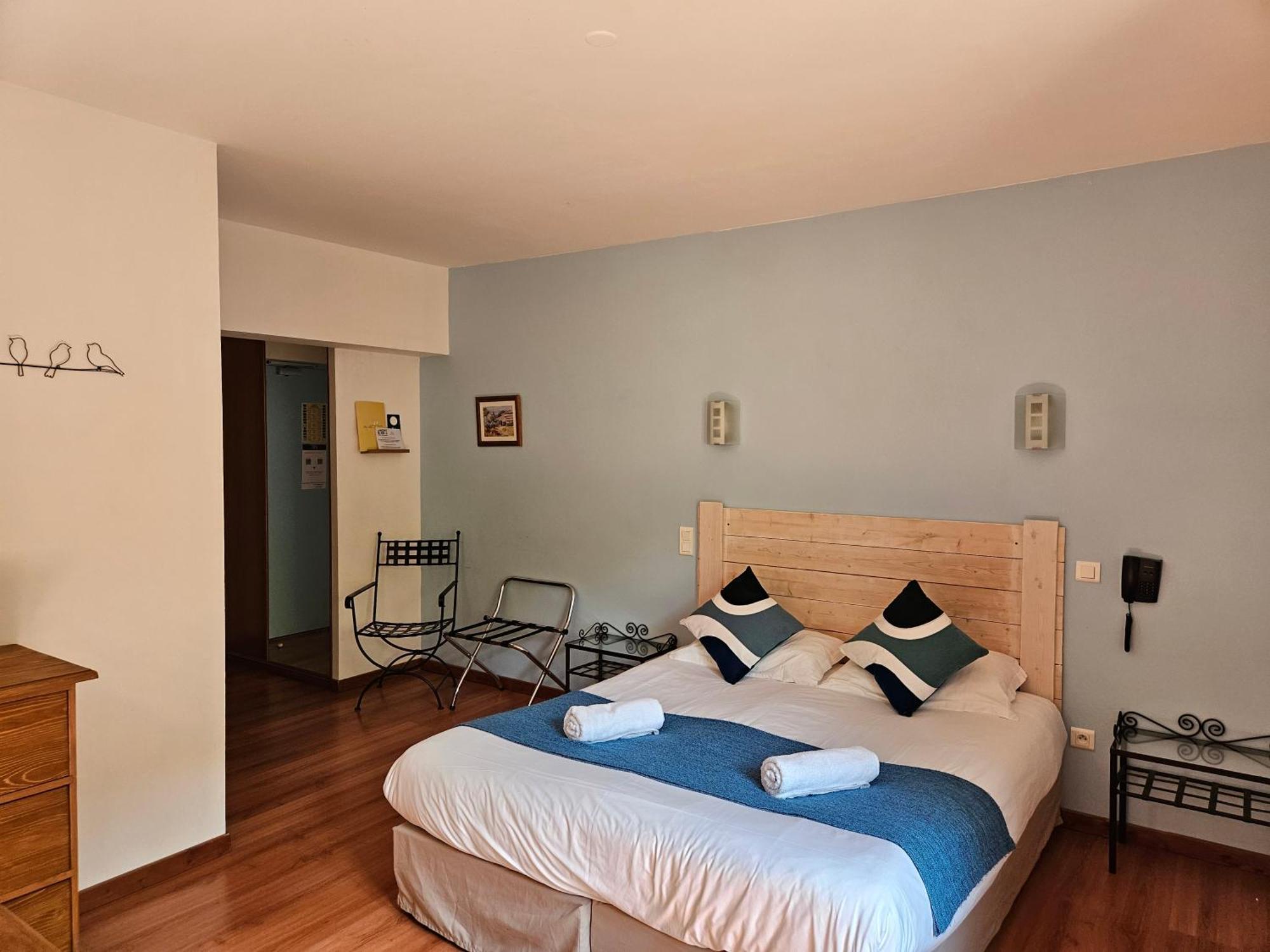 Hotel Le Mont Barral Creyers Екстериор снимка