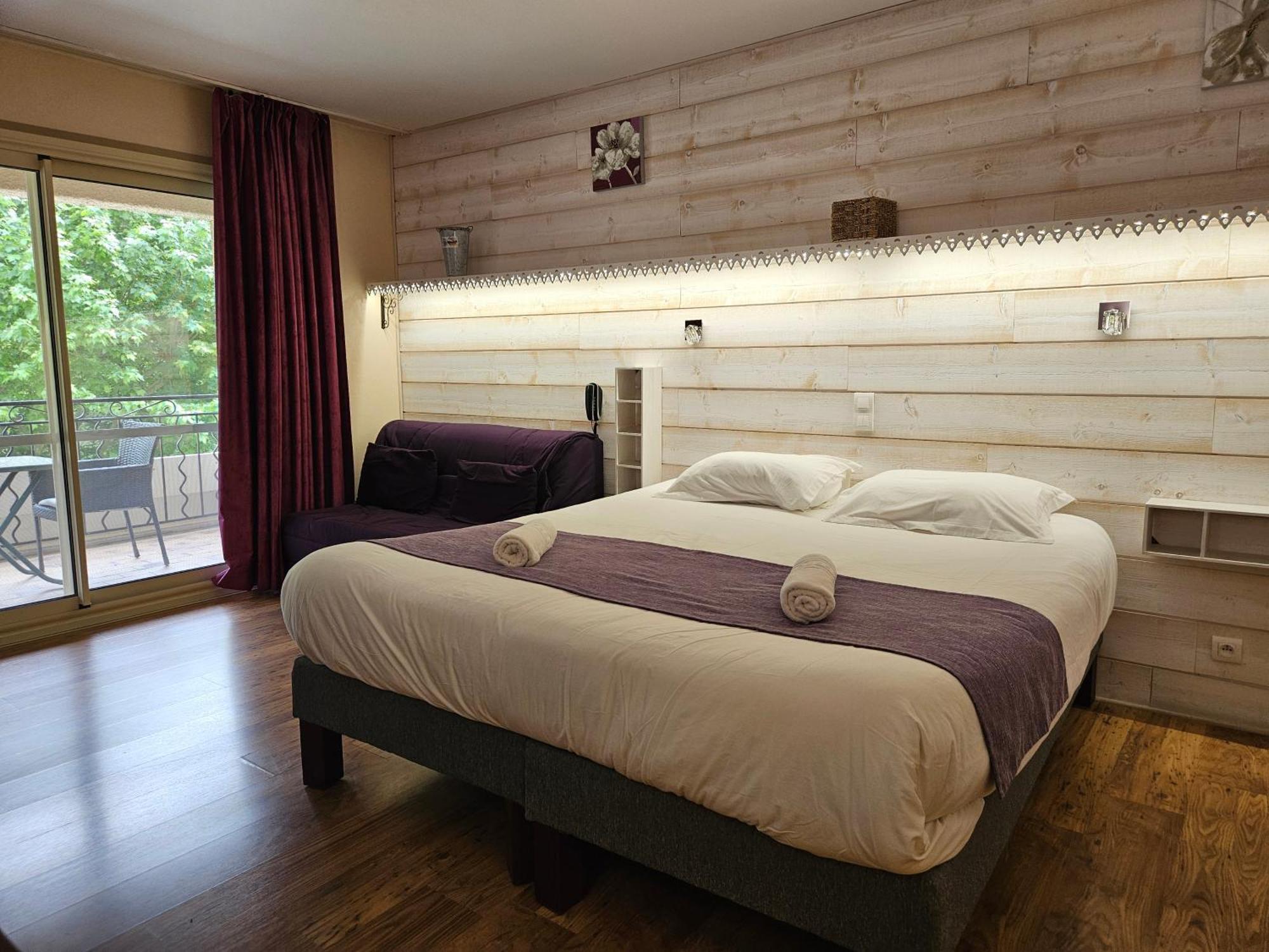 Hotel Le Mont Barral Creyers Екстериор снимка