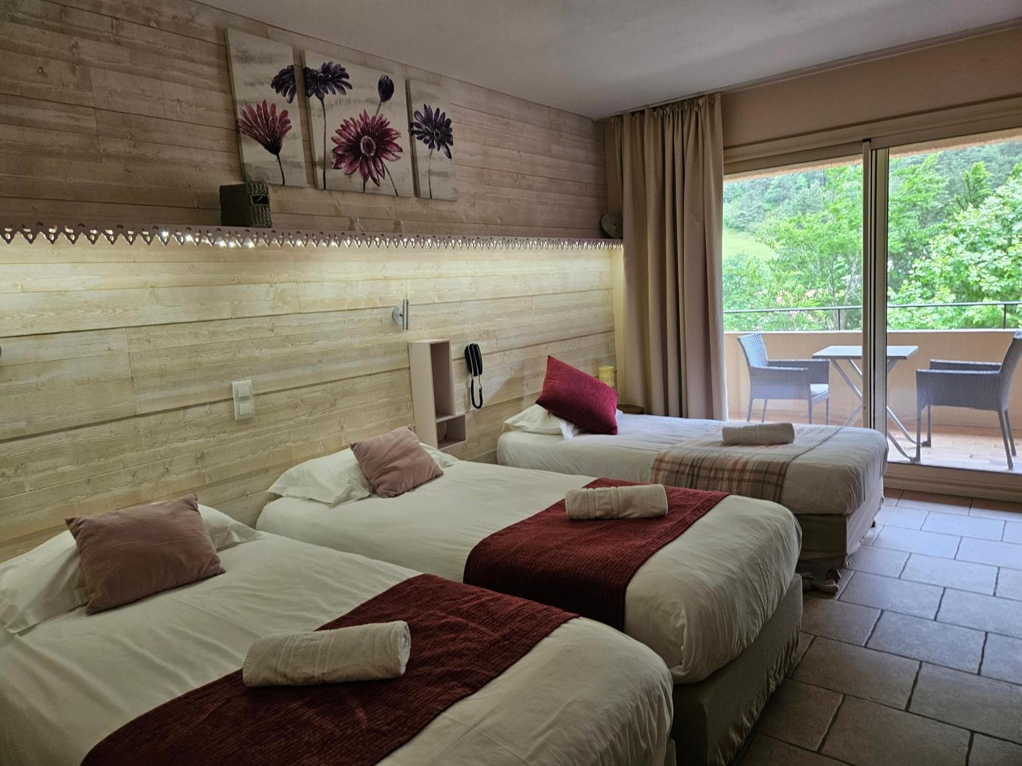 Hotel Le Mont Barral Creyers Екстериор снимка