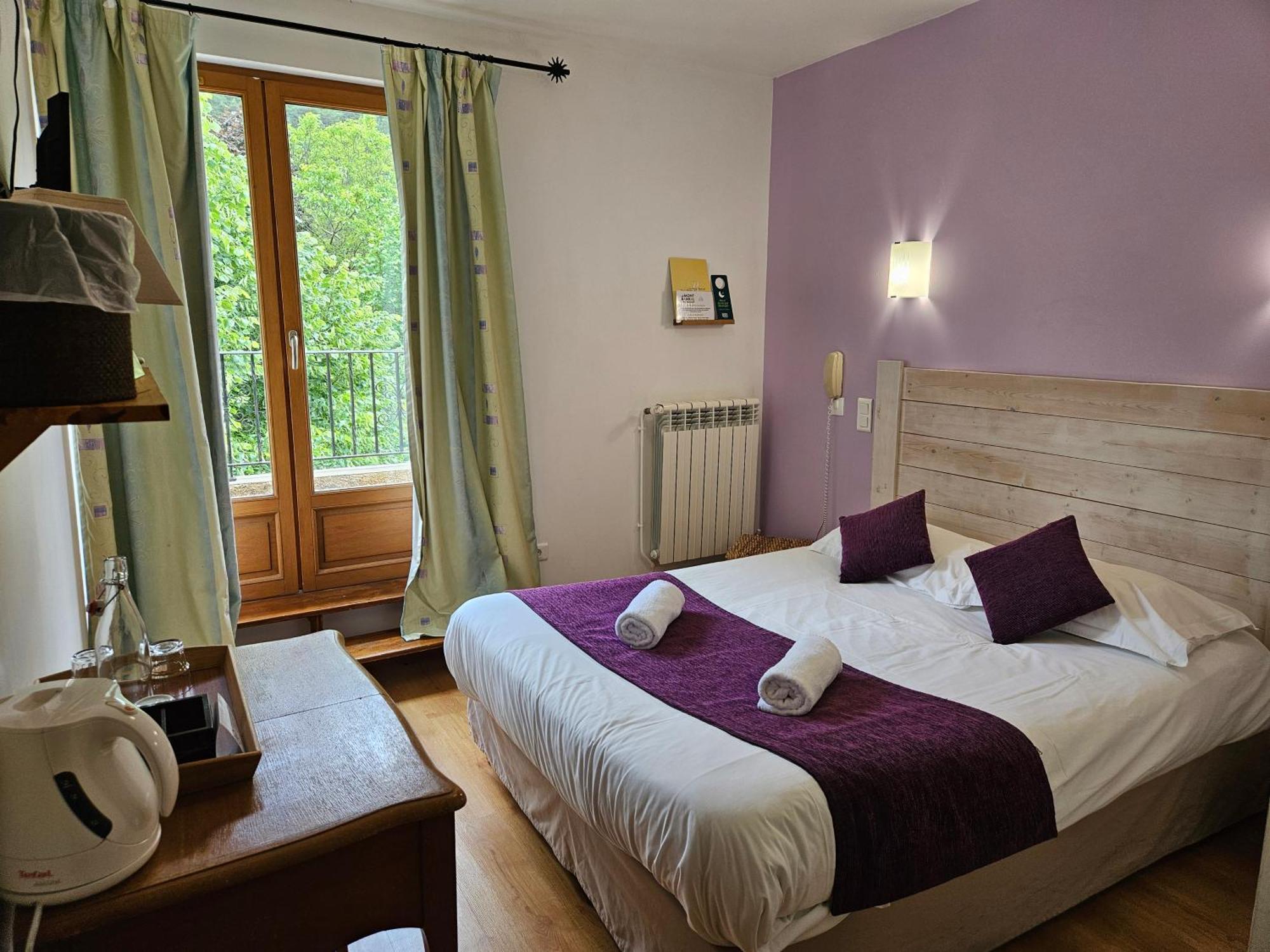Hotel Le Mont Barral Creyers Екстериор снимка