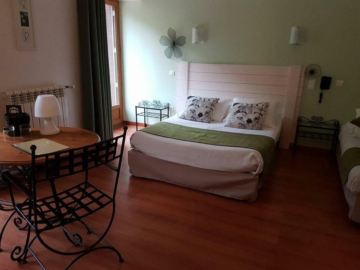 Hotel Le Mont Barral Creyers Екстериор снимка
